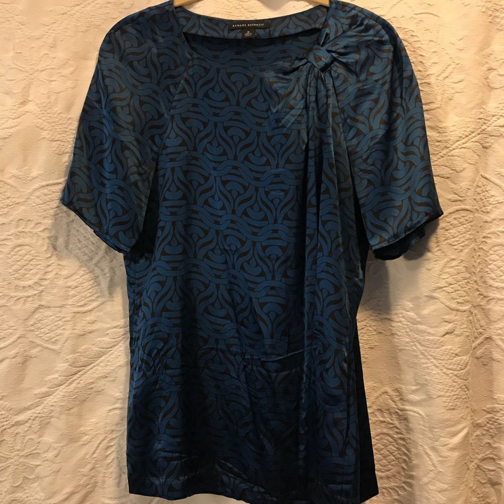 Banana Republic Blue Silk Blk Pattern Blouse Medium - Picture 3 of 7